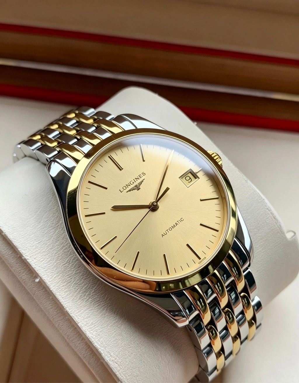 Longines Classic Gold Automatic (self-winding) watch 36 millimeters L4.898.3.32.7