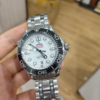 Omega Seahorse Series 42 210.30.42.20.04.001