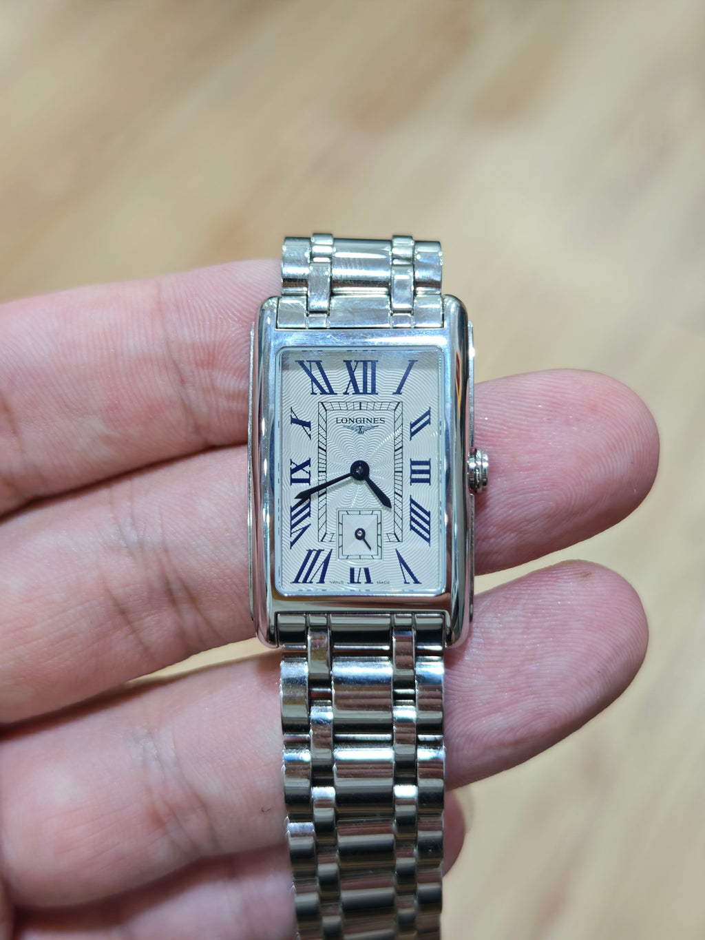 Longines Longines Dolcevita Collection Quartz watch 23.30X37.00mm L5.512.4.71.6