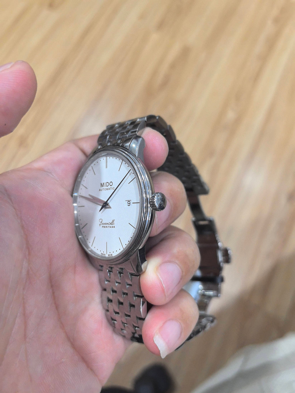 Mido Berenice Automatic (self-winding) watch 39 millimeters M027.407.11.010.00