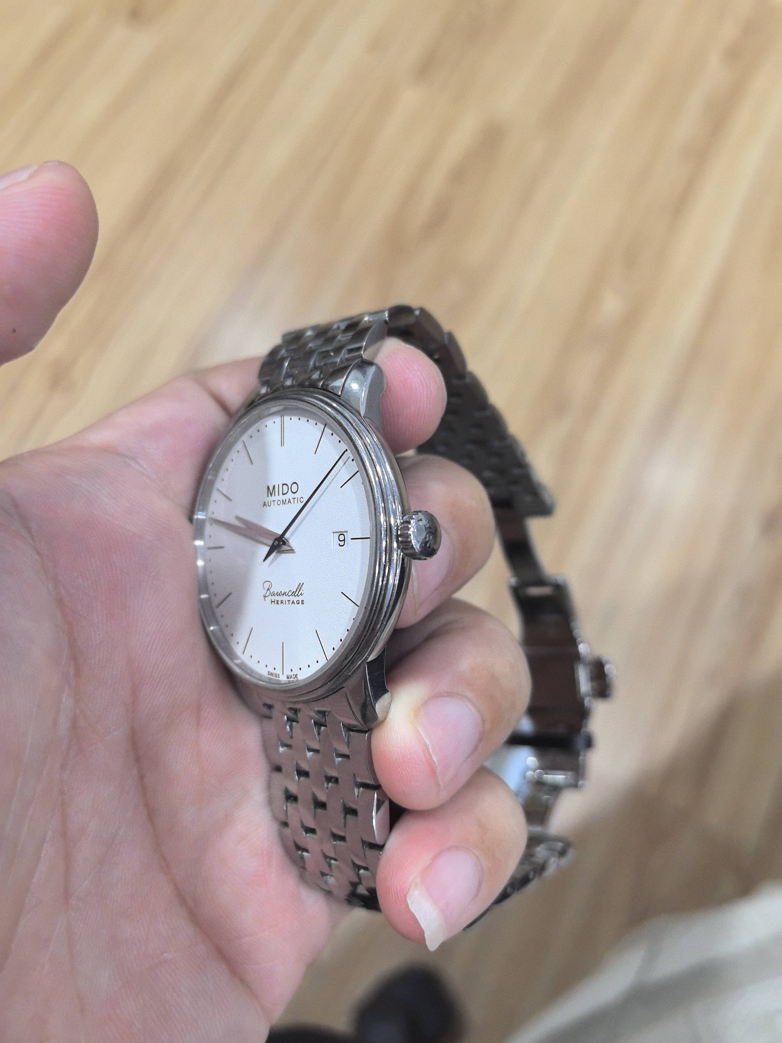 Mido Berenice Automatic (self-winding) watch 39 millimeters M027.407.11.010.00