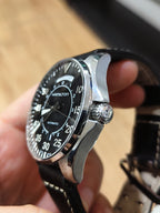 Hamilton Khaki Airlines 42 millimeters H64615735