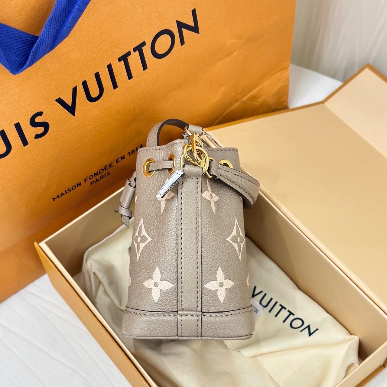 Louis Vuitton Nano Noé 13 x 16 x 10 M46291