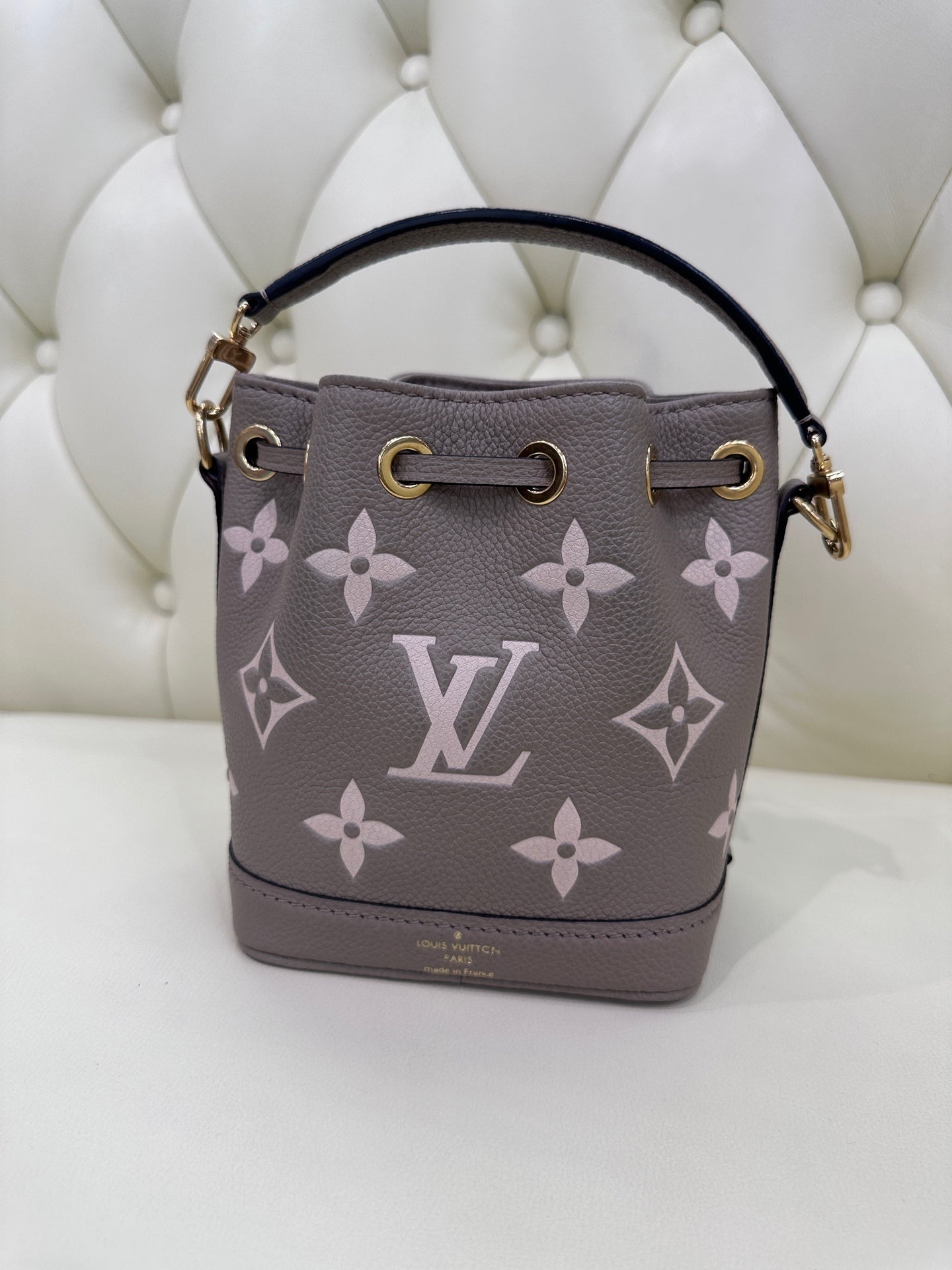 Louis Vuitton Nano Noé 13 x 16 x 10 M46291