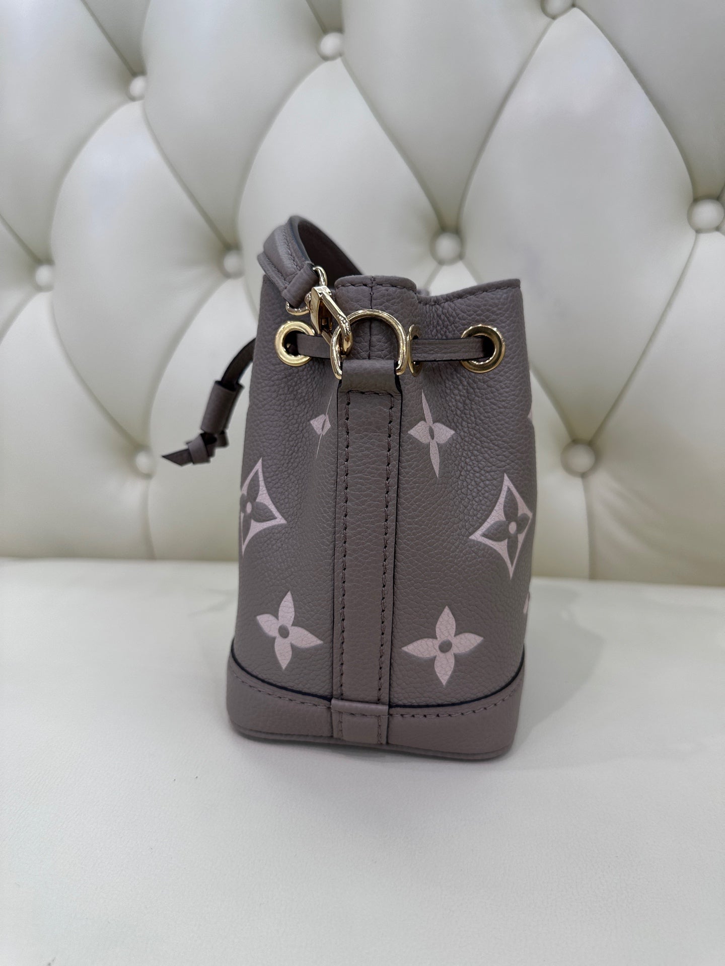Louis Vuitton Nano Noé 13 x 16 x 10 M46291