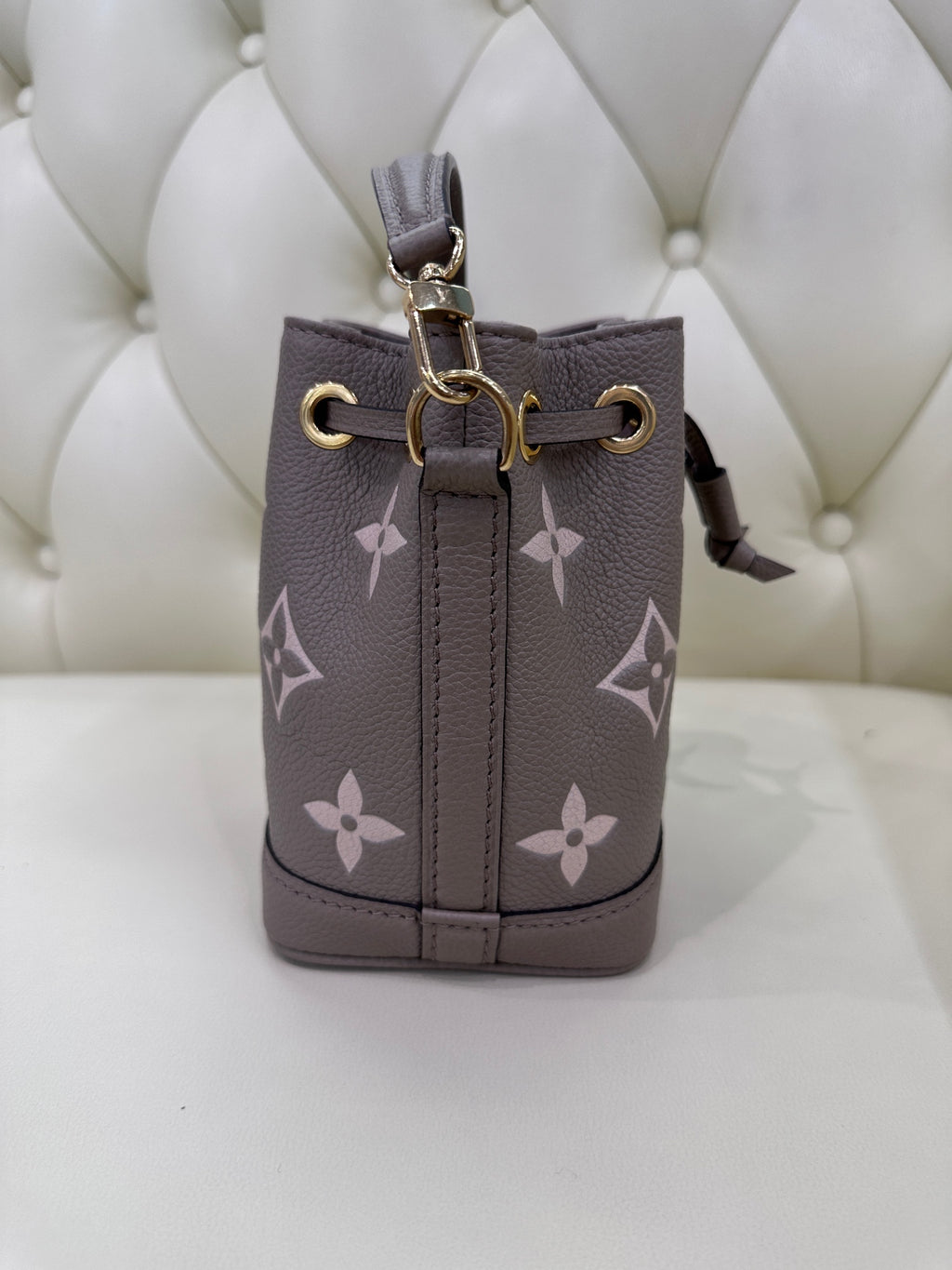 Louis Vuitton Nano Noé 13 x 16 x 10 M46291