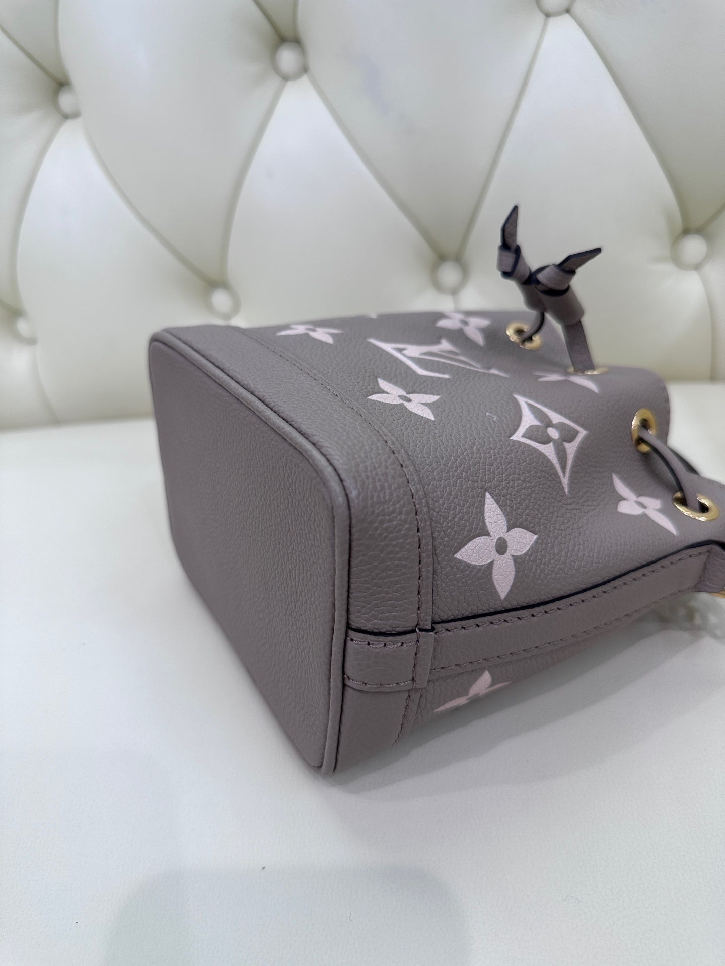 Louis Vuitton Nano Noé 13 x 16 x 10 M46291