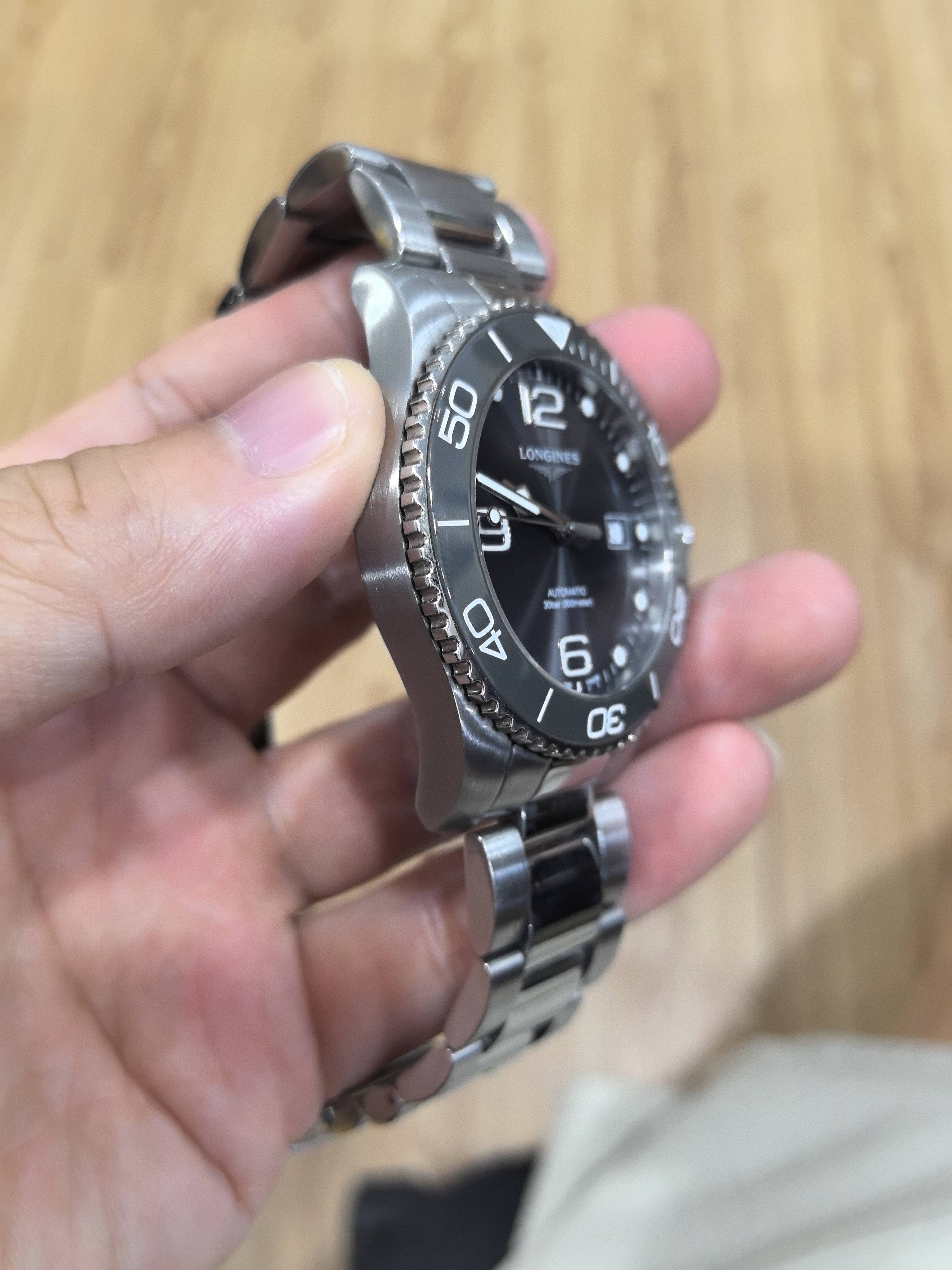 Longines Conquest Diving Series Mechanical watch 43.00mm L3.782.4.76.6