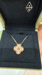 Van Cleef & Arpels Rose gold Necklace