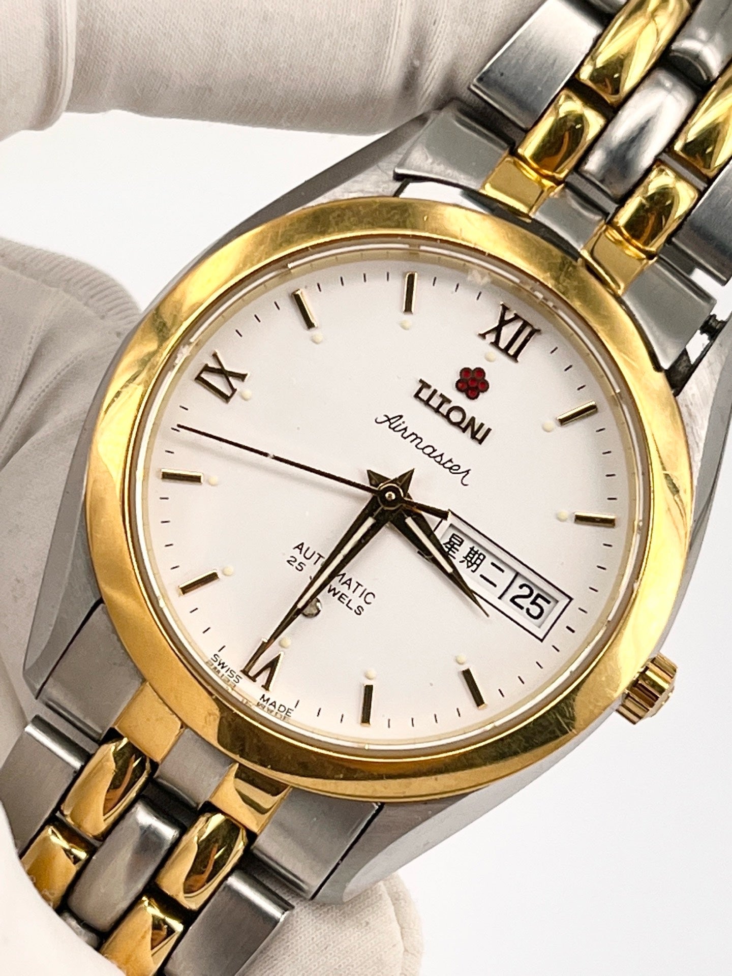 Tudor Automatic (self-winding) watch