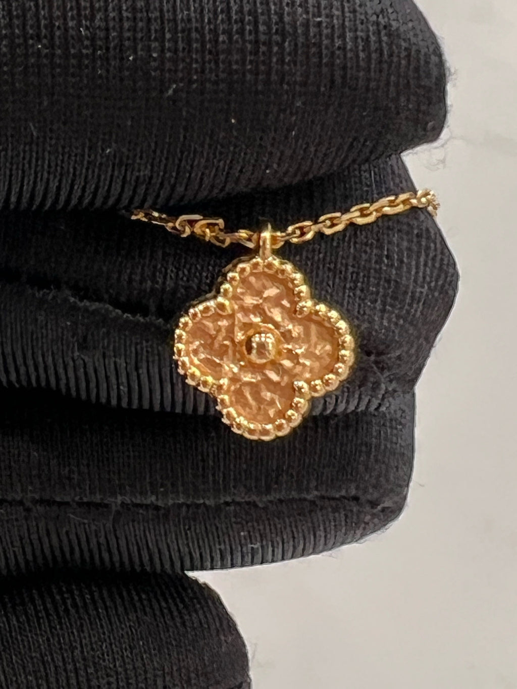 Van Cleef & Arpels Rose gold Necklace