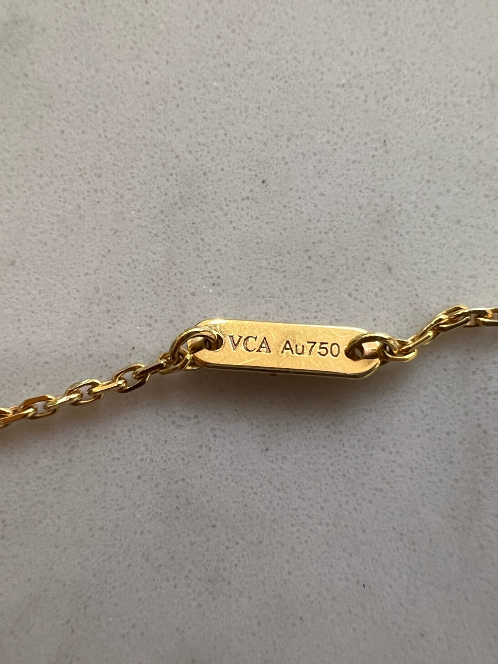 Van Cleef & Arpels Rose gold Necklace