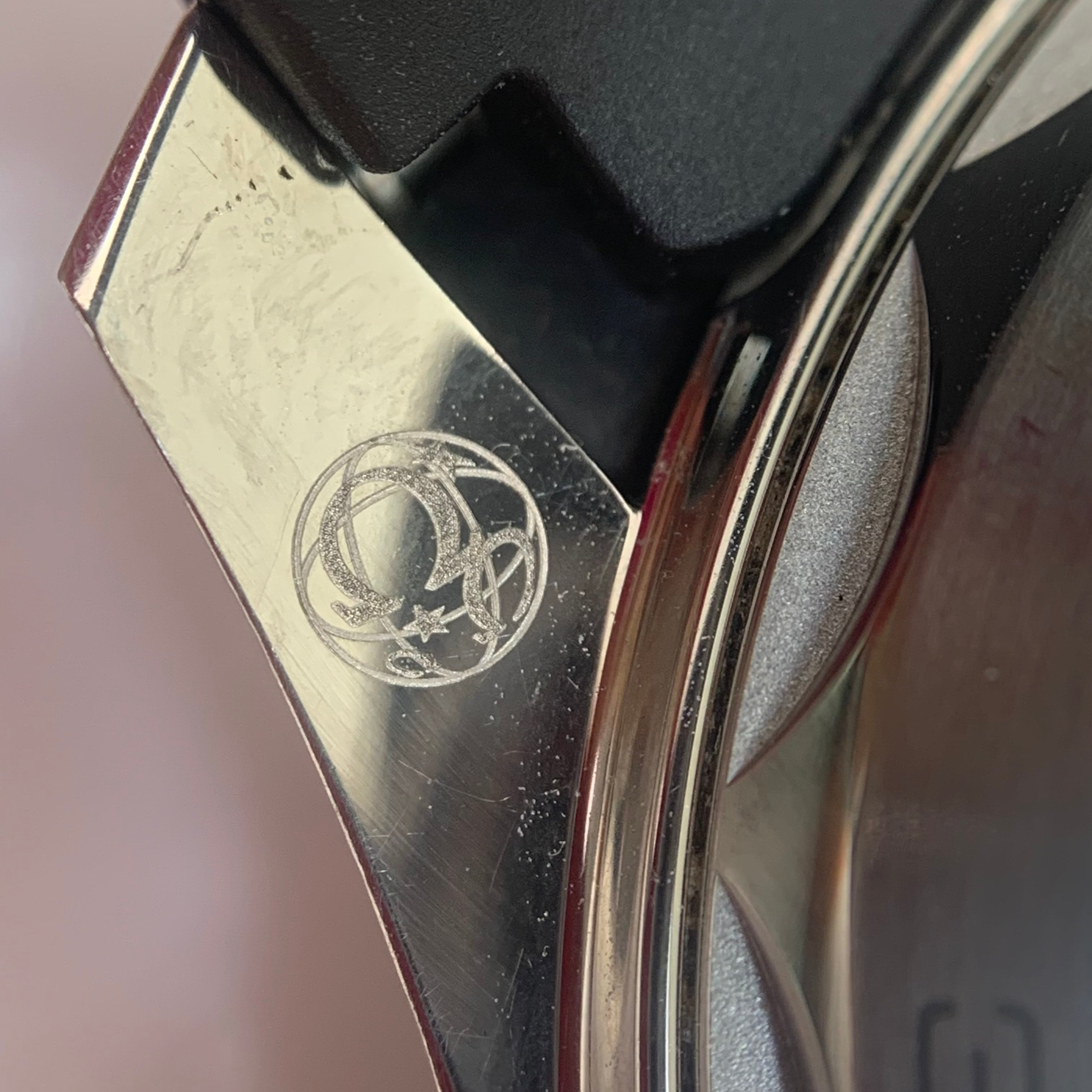 Omega Seahorse Series 44 210.32.44.51.01.001
