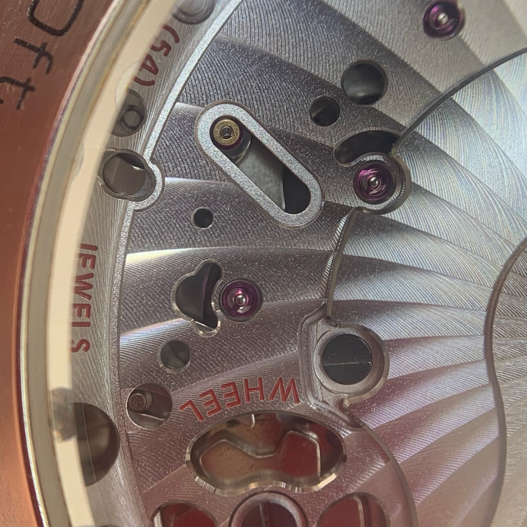 Omega Seahorse Series 44 210.32.44.51.01.001