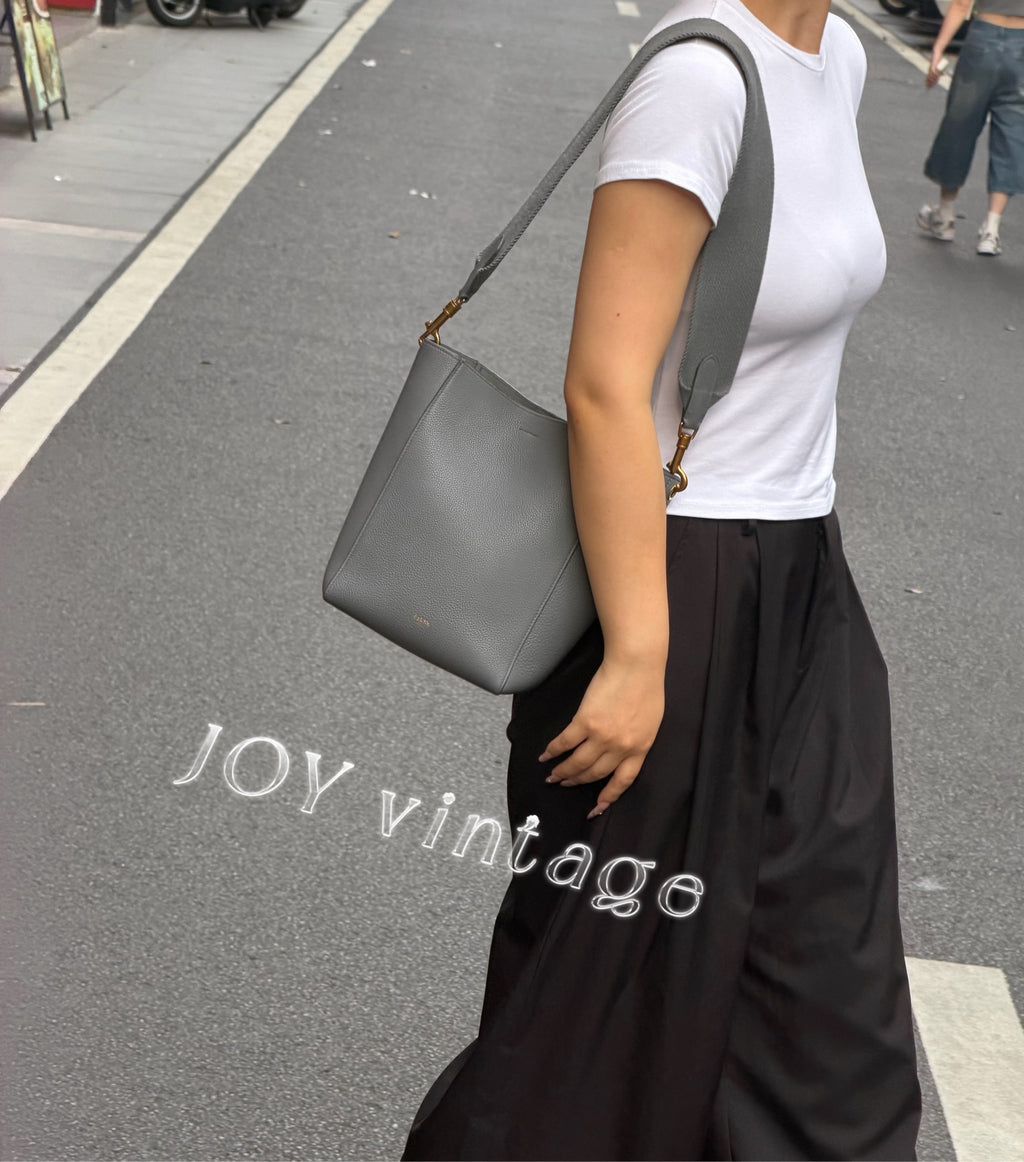 Celine Bucket & Drawstring Bag 189303AH4.05CL