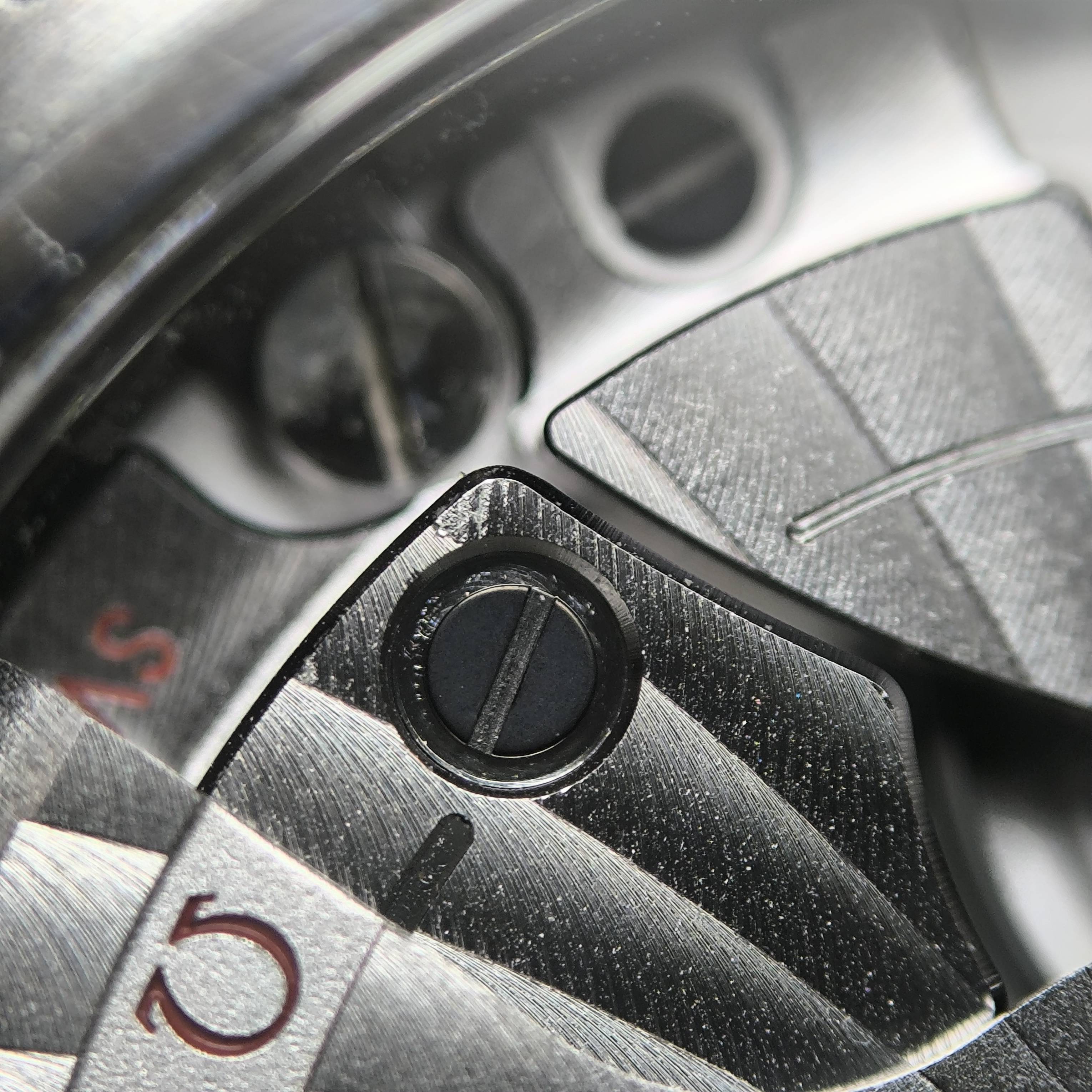 Omega Seahorse Series 42 210.30.42.20.01.001