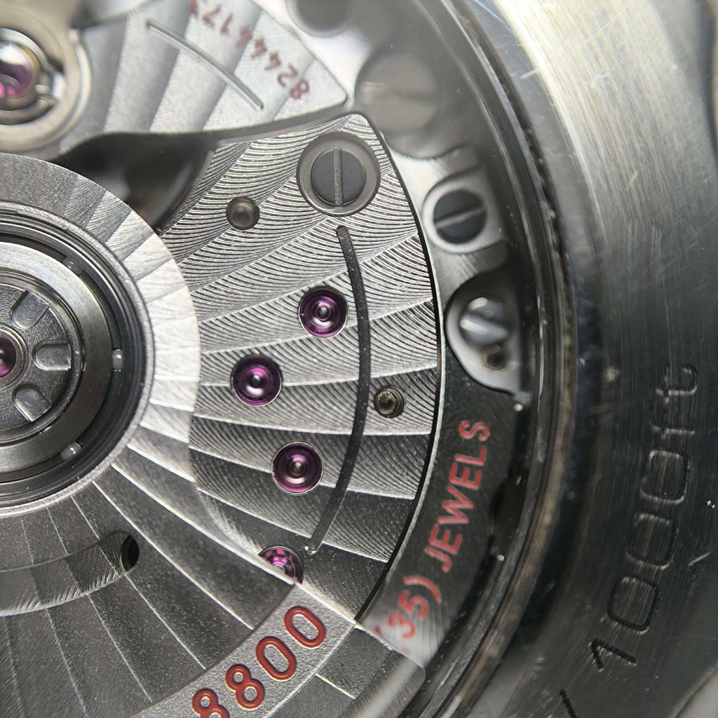 Omega Seahorse Series 42 210.30.42.20.01.001