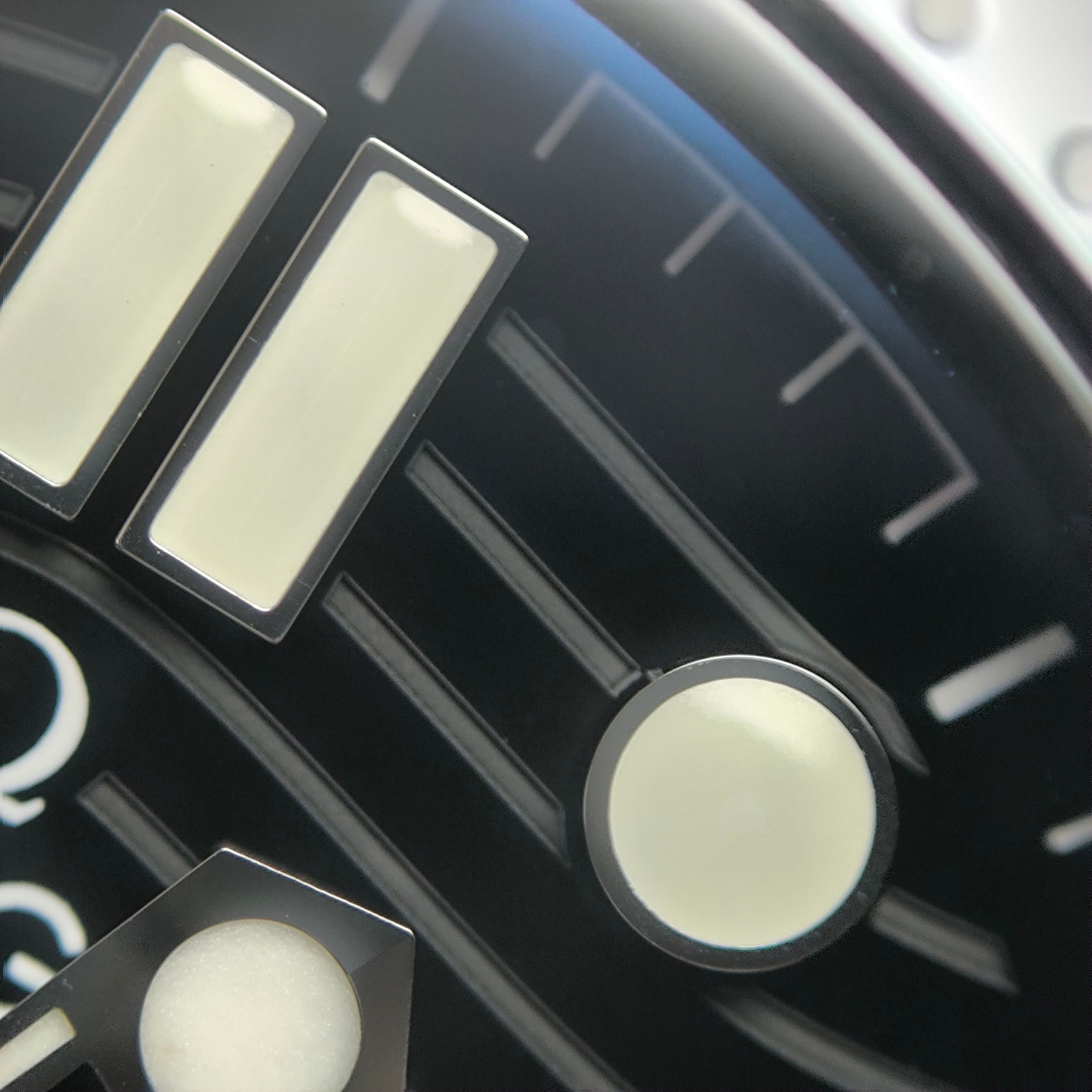 Omega Seahorse Series 42 210.30.42.20.01.001