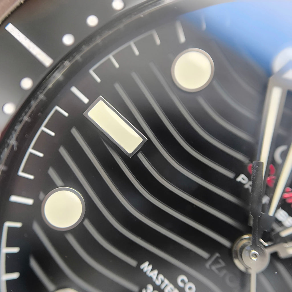 Omega Seahorse Series 42 210.30.42.20.01.001