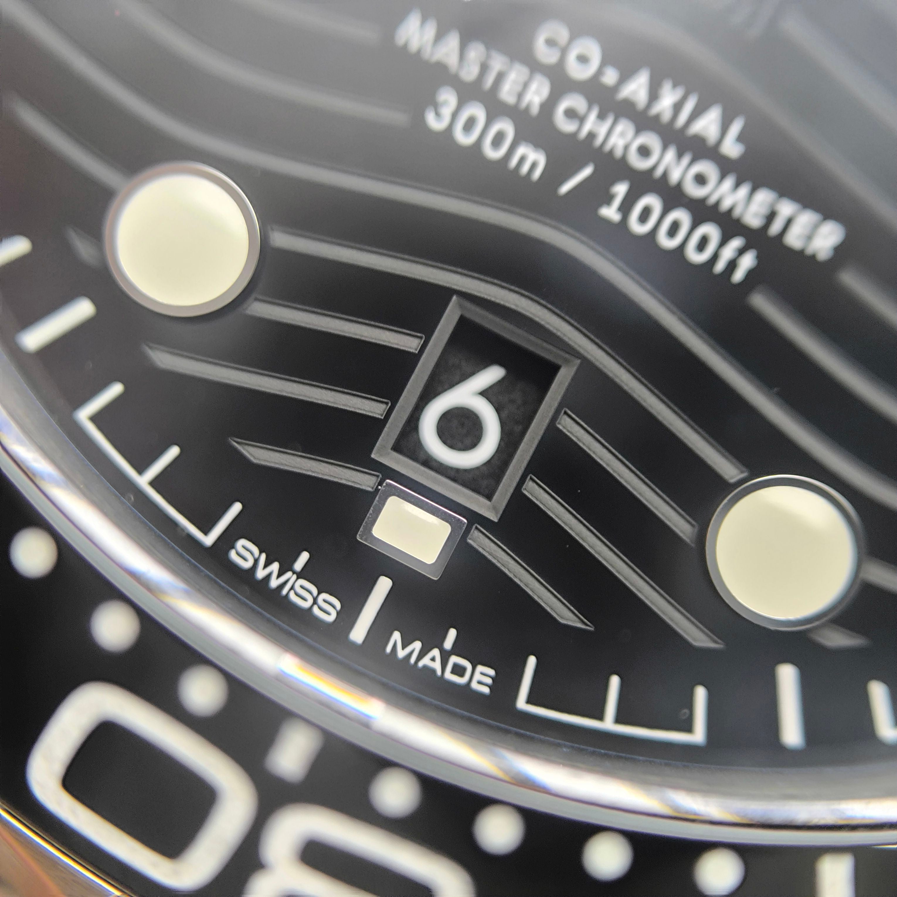 Omega Seahorse Series 42 210.30.42.20.01.001