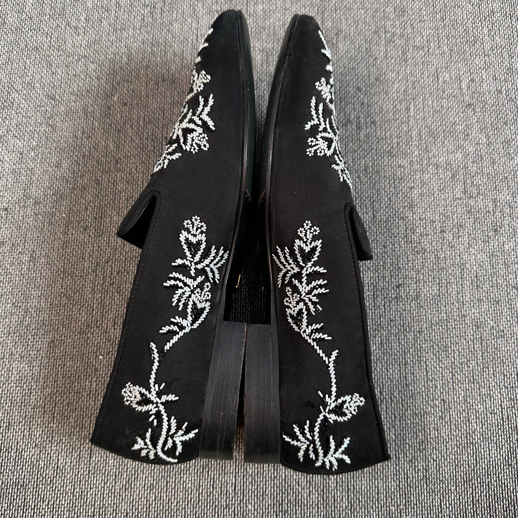 空白 Velvet Black