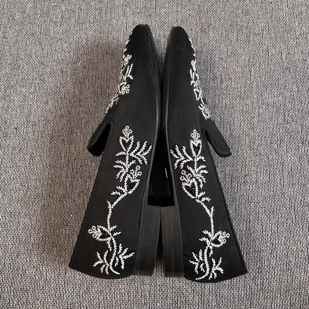 空白 Velvet Black