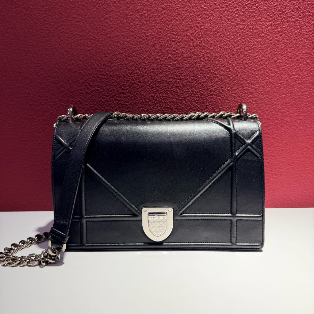 Dior Crossbody 25 x 15.5 x 8 centimeters M0422PVKKM900
