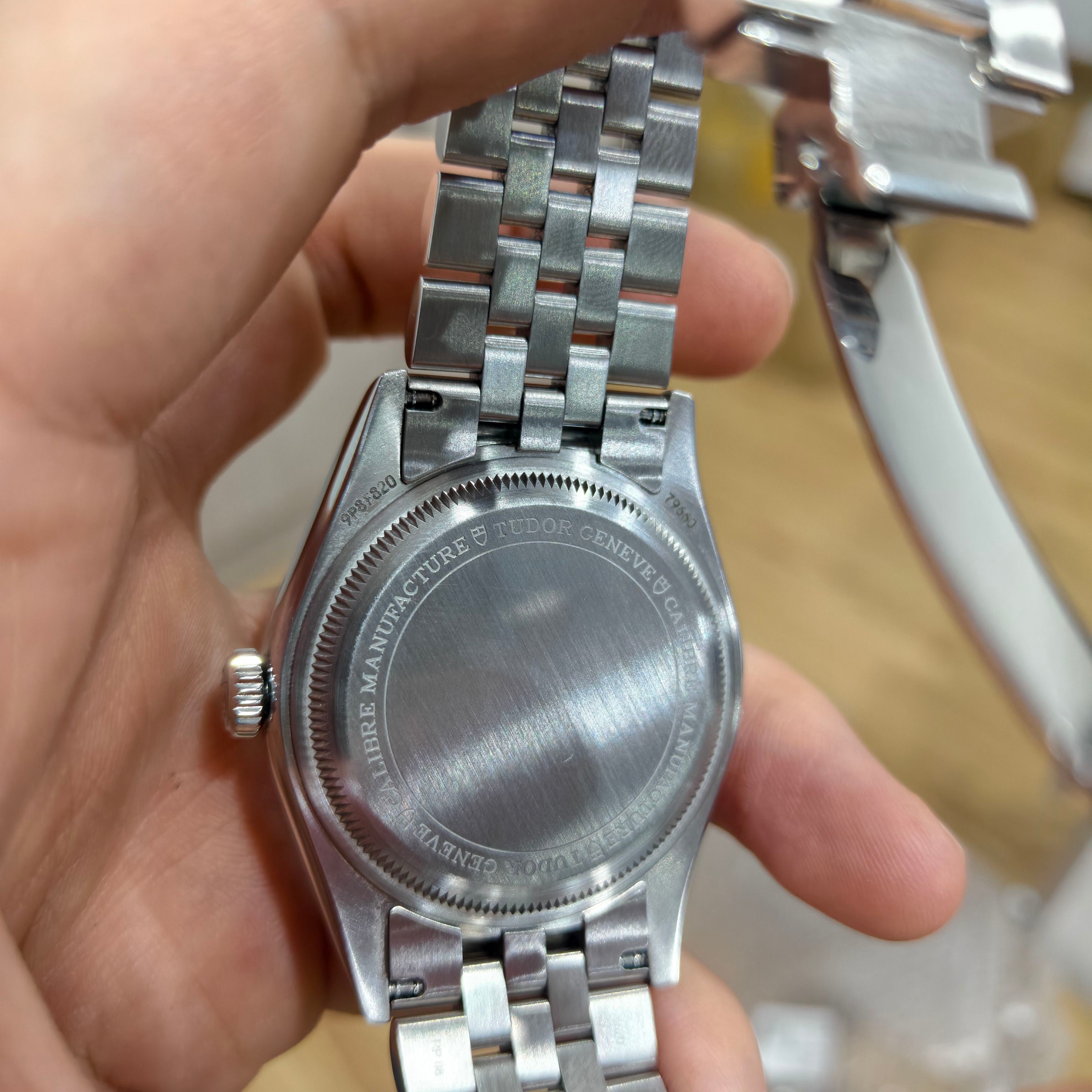 Tudor Biyuan Style 39 39 millimeters m79660-0003