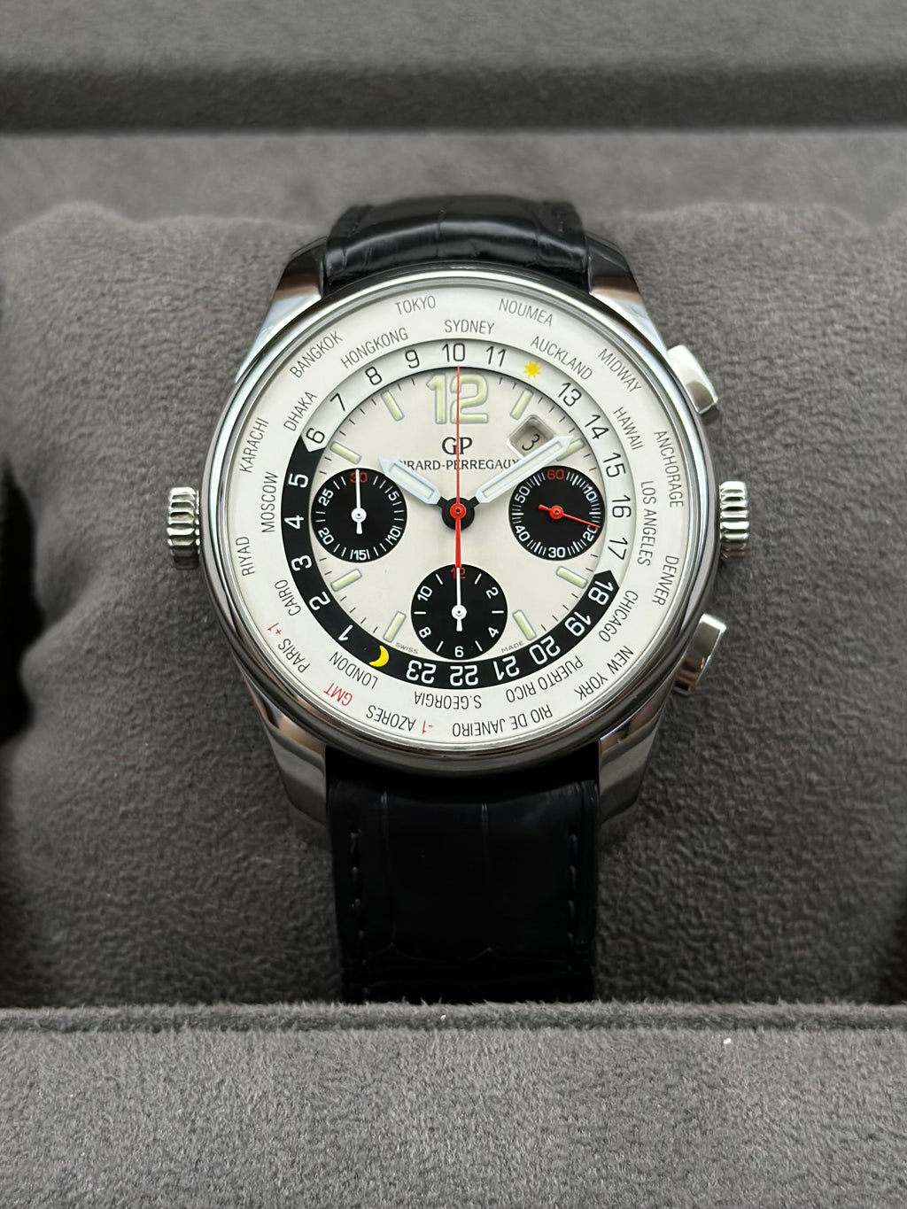 Girard-Perregaux Mechanical watch