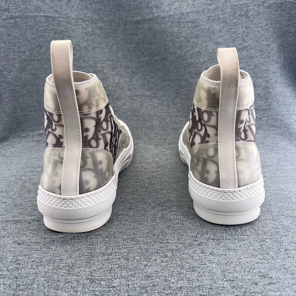 Dior Canvas
