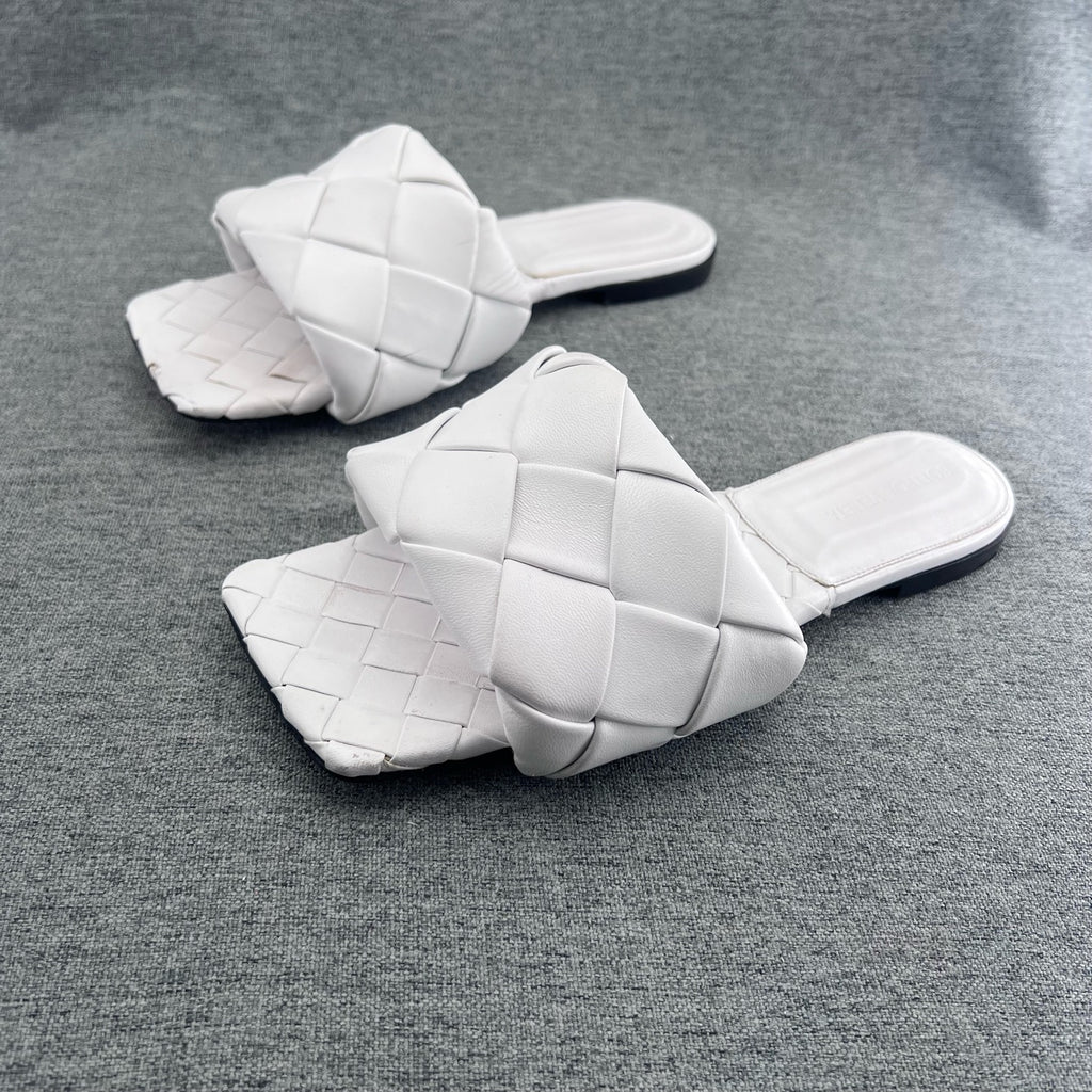 Bottega Veneta Flip flop