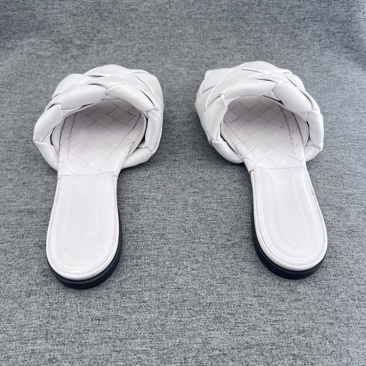 Bottega Veneta Flip flop