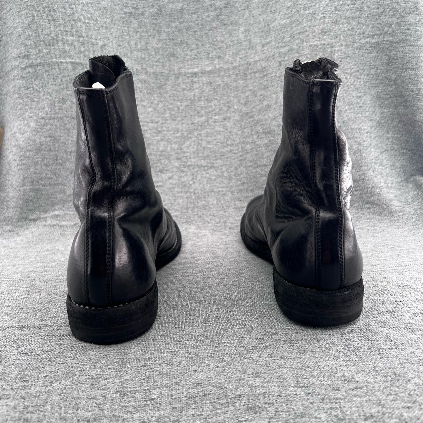 Guid Black Ankle boots
