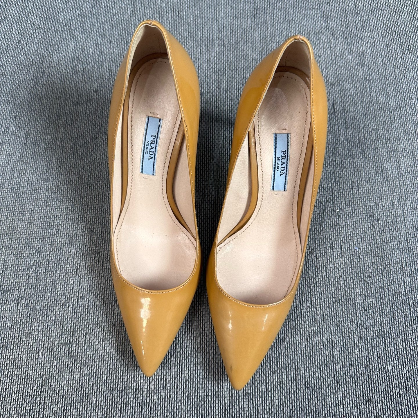 空白 Yellow High heels