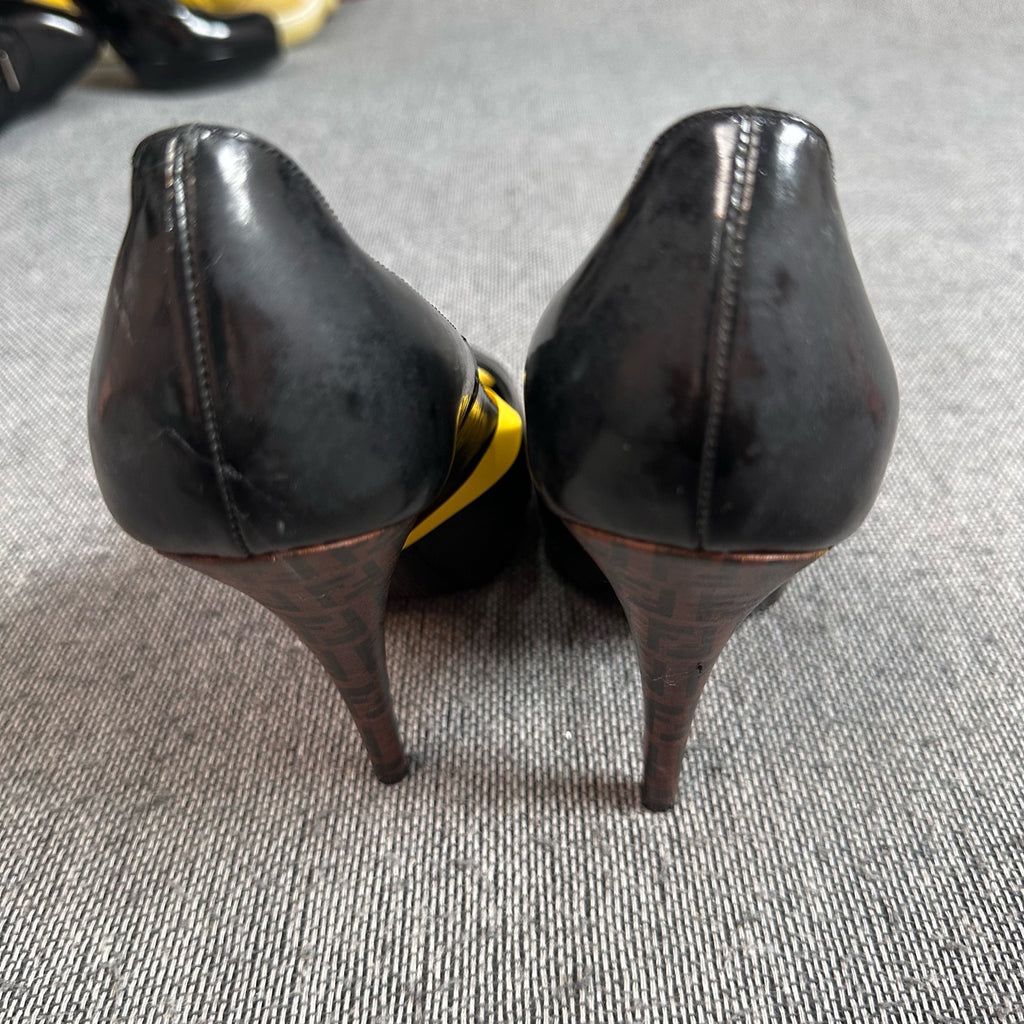 空白 Black High heels