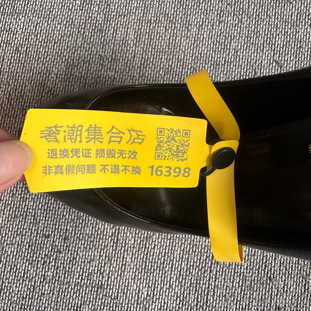 空白 Black High heels