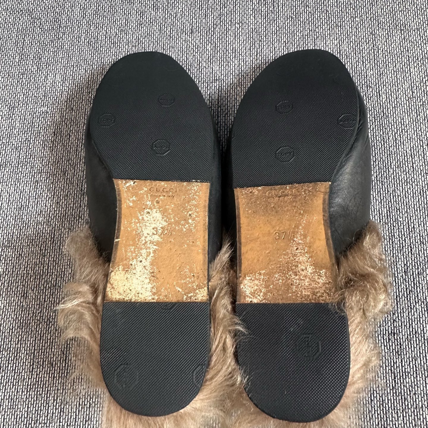 空白 Leather Black Flip flop