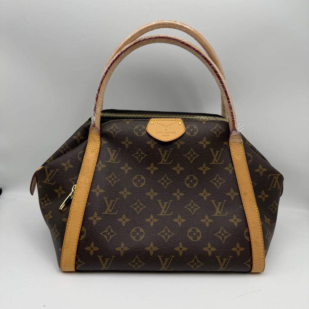 Louis Vuitton Leather Length 27 x Width 20 x Height 25 cm M41070