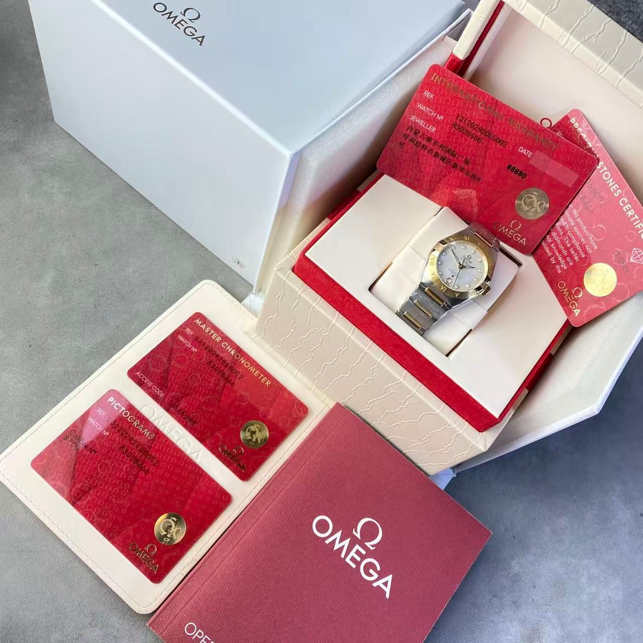 Omega Constellation Series Yellow 29 131.20.29.20.55.002