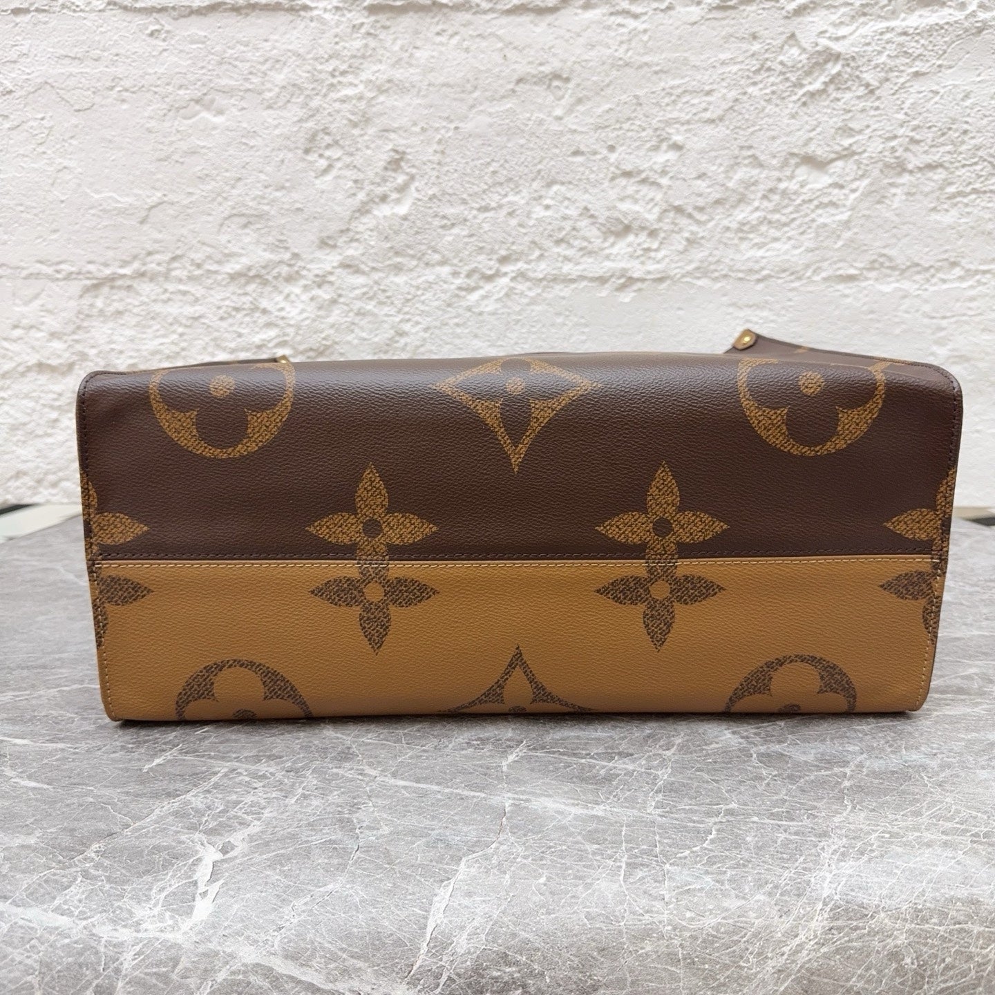 Louis Vuitton Shoulder Bag