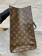 Louis Vuitton Shoulder Bag