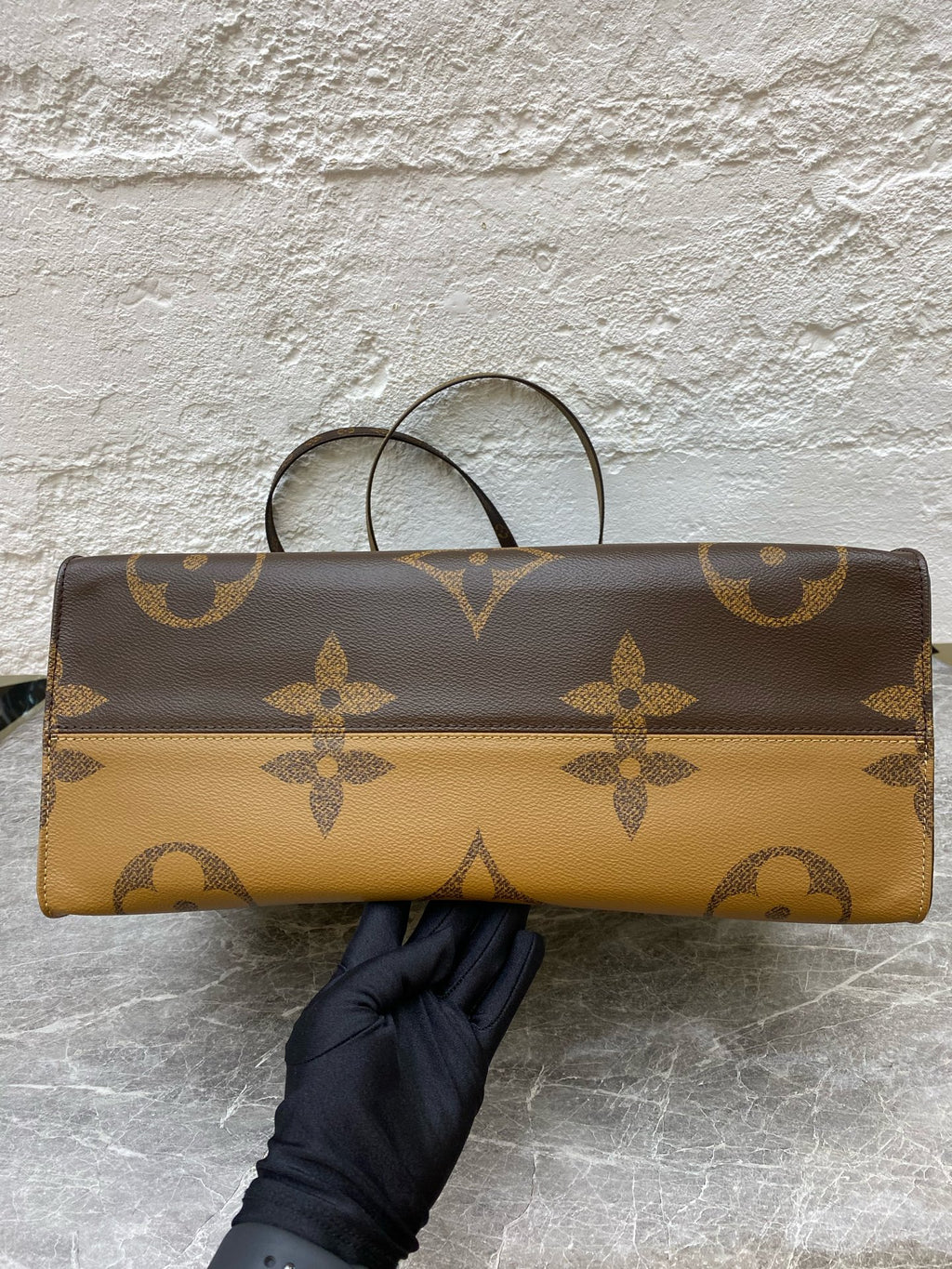 Louis Vuitton Shoulder Bag