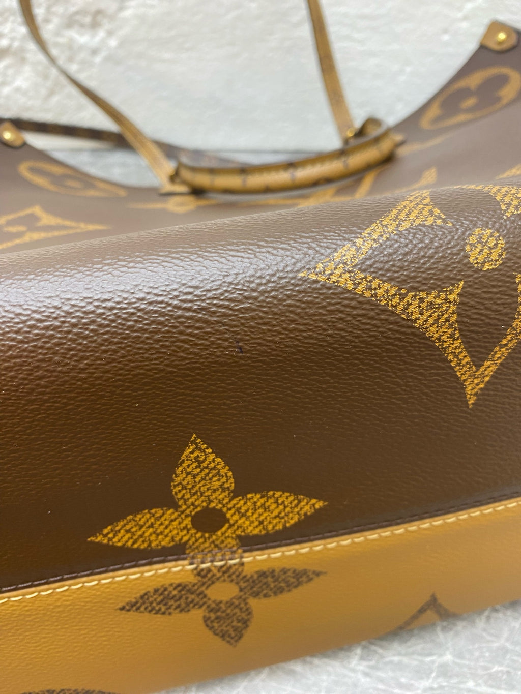 Louis Vuitton Shoulder Bag