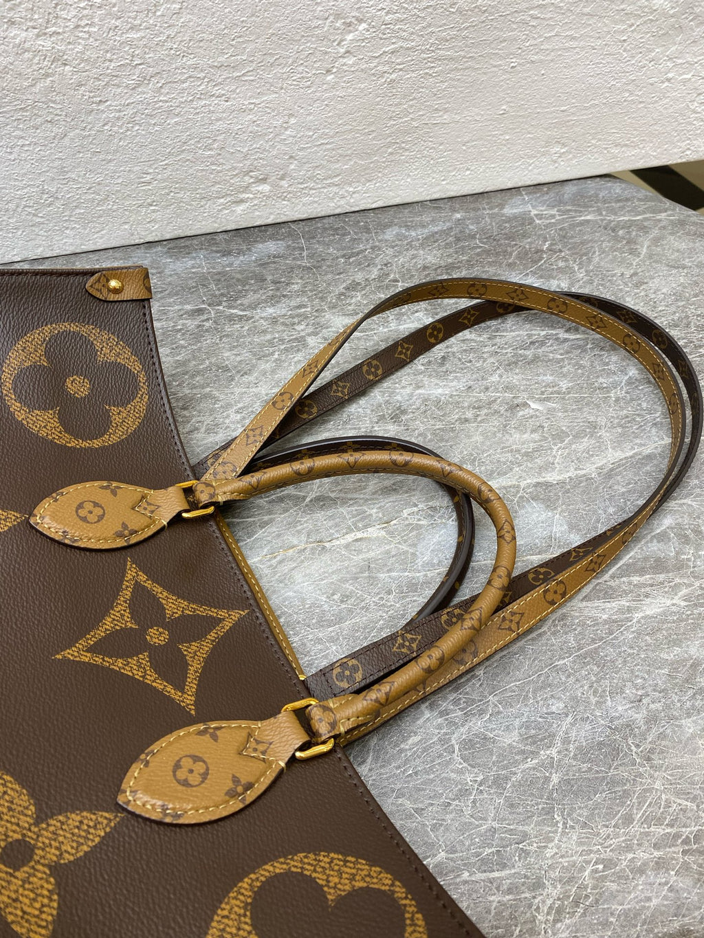 Louis Vuitton Shoulder Bag