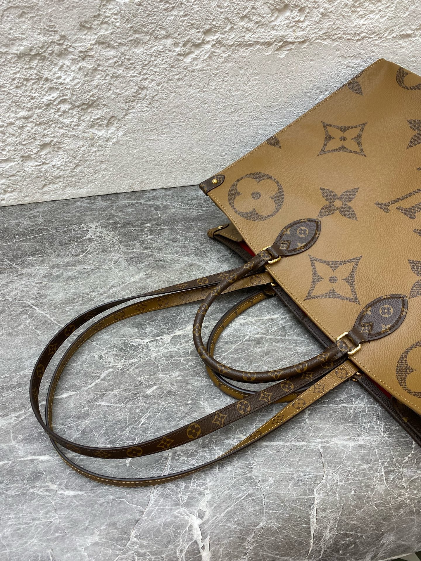 Louis Vuitton Shoulder Bag