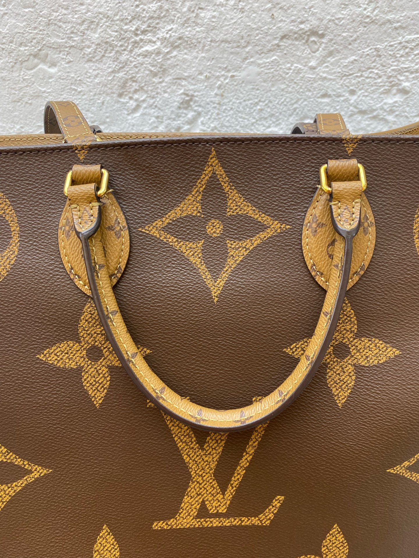 Louis Vuitton Shoulder Bag