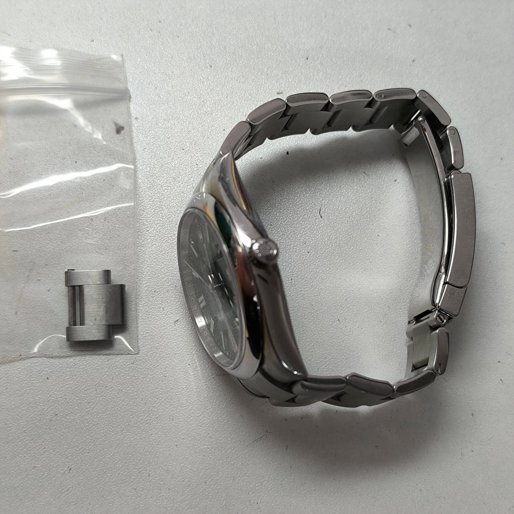 Rolex Oyster Perpetual model 41 millimeters m124300-0005