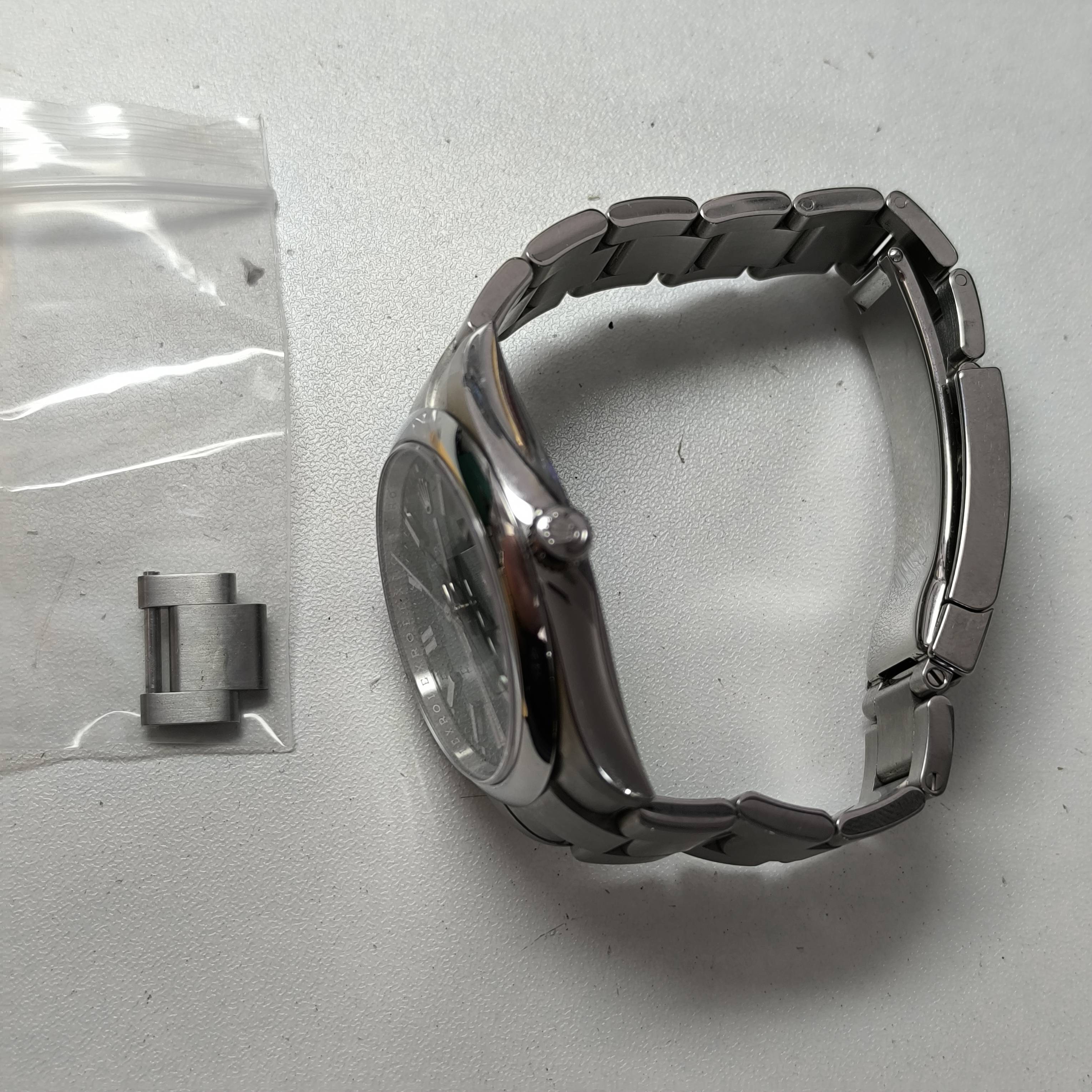 Rolex Oyster Perpetual model 41 millimeters m124300-0005