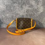 Louis Vuitton Messenger Bag