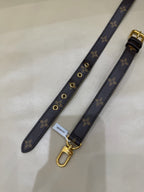 Louis Vuitton Crossbody Length 34 x Width 12 x Height 26 cm M40906